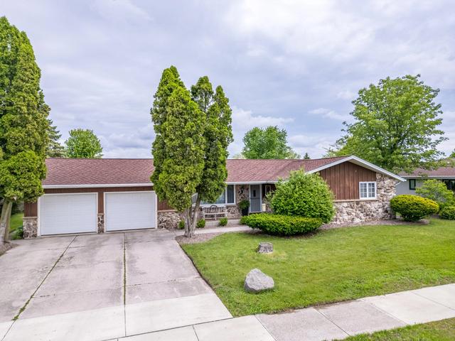 844 Wisconsin, Oostburg, WI 53070
