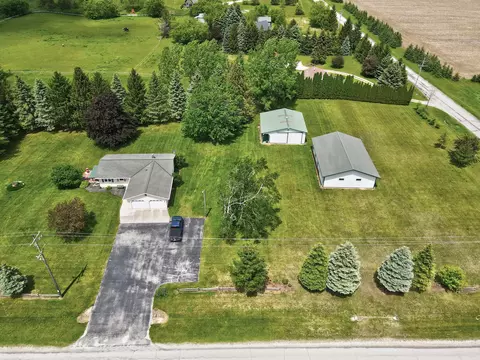 w5722 Garton Road, Rhine, WI 53073