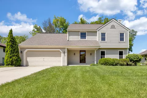 10510 W Palmersheim, Hales Corners, WI 53130