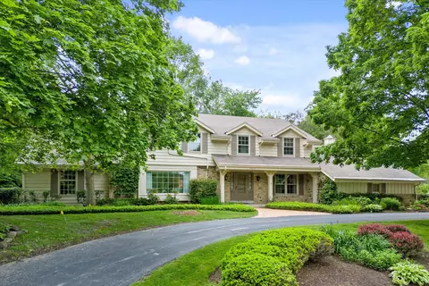 2815 Woodbridge, Brookfield, WI 53005
