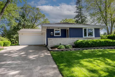 n85w18181 Tyler, Menomonee Falls, WI 53051