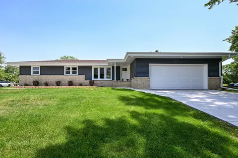 4200 S 104th, Greenfield, WI 53228