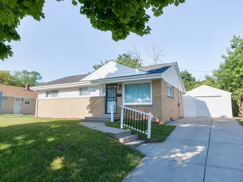 6476 N 84th, Milwaukee, WI 53224