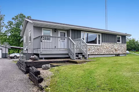 n2942 Triple South Road, Osceola, WI 53010