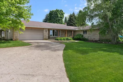 w4420 County Road D, Holland, WI 53075