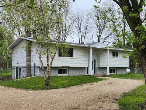 5450 Sunset, Wayne, WI 53040