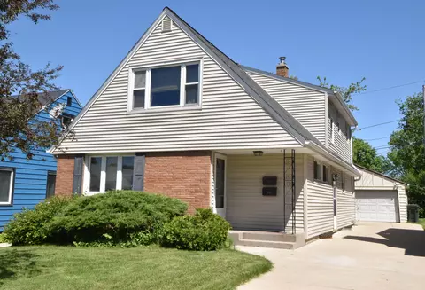 9704 W Lincoln #9706, West Allis, WI 53227