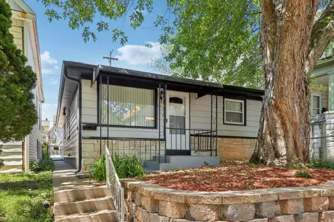 2417 S 12th, Milwaukee, WI 53215