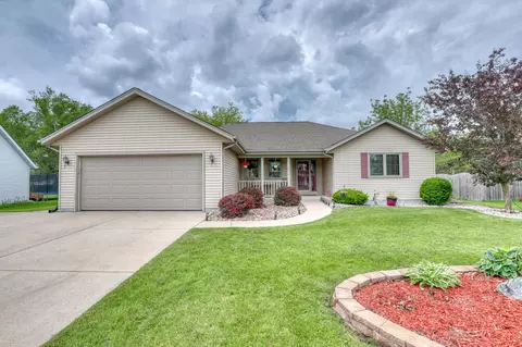 270 Pine, Fredonia, WI 53021