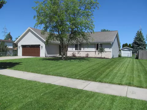 8320 S Shepard, Oak Creek, WI 53154