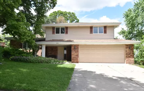 2920 Minot, Waukesha, WI 53188
