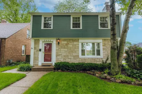 2663 N 65th, Wauwatosa, WI 53213