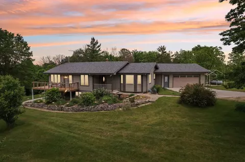 n2703 County Road P, Rubicon, WI 53078