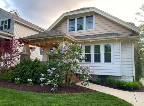 2757 S Ellen, Milwaukee, WI 53207
