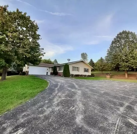 n976 County Road M, Emmet, WI 53098