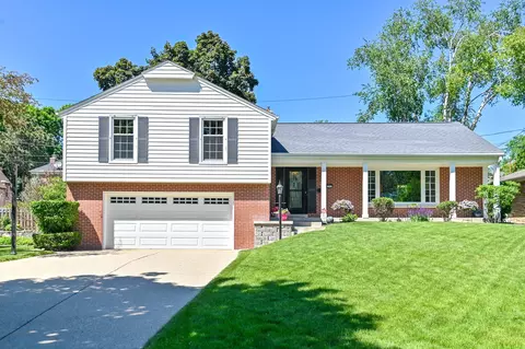 7900 St Anne, Wauwatosa, WI 53213