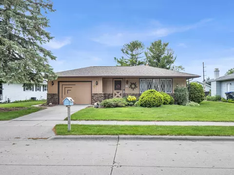2512 N 36th, Sheboygan, WI 53083