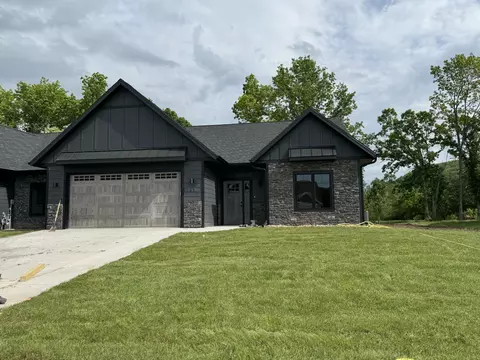 848 Bridle, La Crescent, MN 55947
