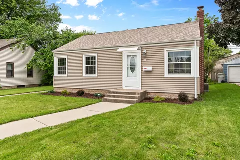 341 E Gauer, Milwaukee, WI 53207