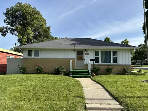 8333 W Melvina, Milwaukee, WI 53222