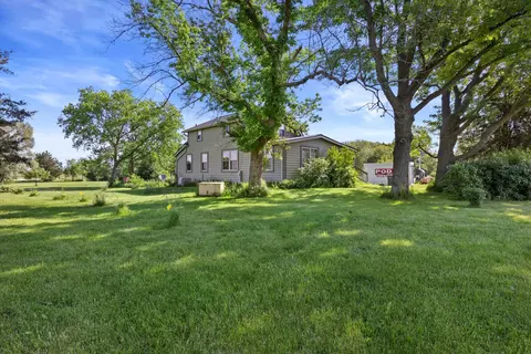 s105w15746 Loomis, Muskego, WI 53150