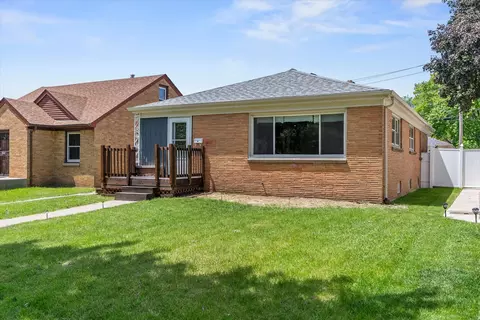 3935 N 64th, Milwaukee, WI 53216