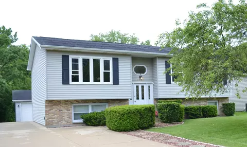 3751 125th, Pleasant Prairie, WI 53158