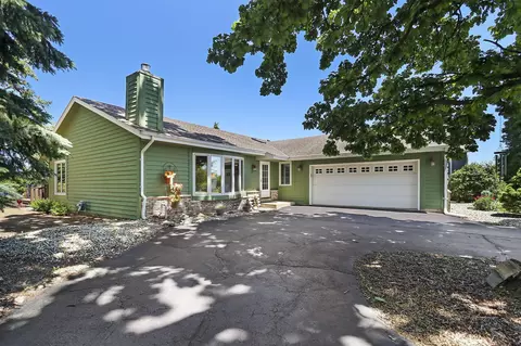 8924 Old Spg, Mount Pleasant, WI 53406