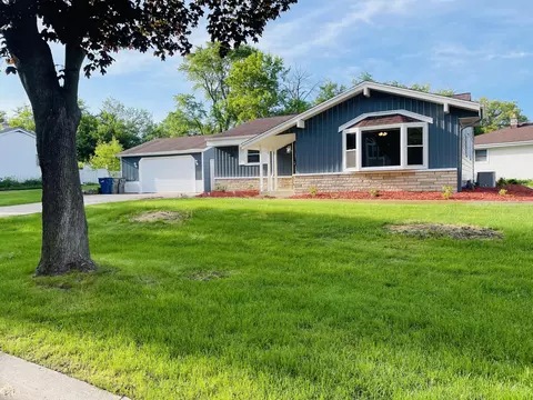 9357 W Clovernook, Milwaukee, WI 53224