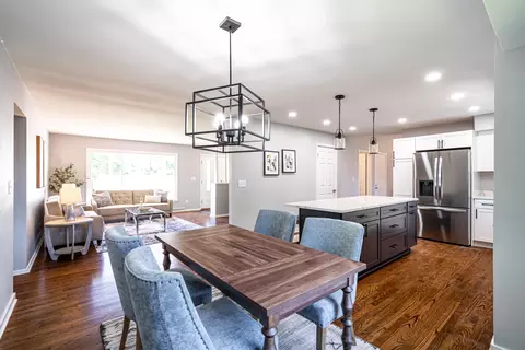 13070 Kent, Brookfield, WI 53005