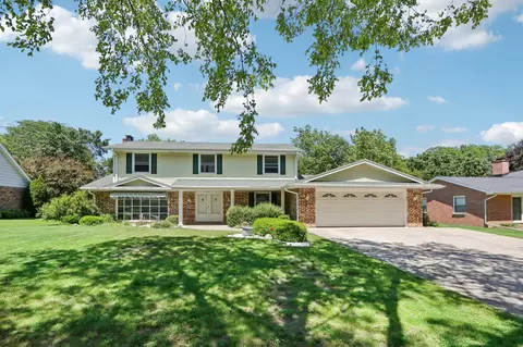 12102 W Holt, West Allis, WI 53227