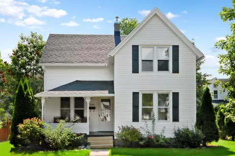 1030 Park Row, Lake Geneva, WI 53147
