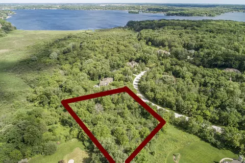 Lt2 Yorkshire, Delafield, WI 53072