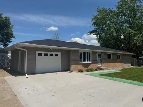 531 Hinkley, Campbell, WI 54603