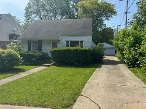 9131 W Mt Vernon, Milwaukee, WI 53226