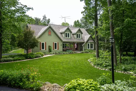 628 Glen Erin, Erin, WI 53027