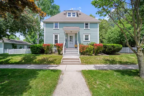 1002 Maple, Grafton, WI 53024
