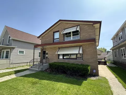 1337 Monroe, Racine, WI 53405