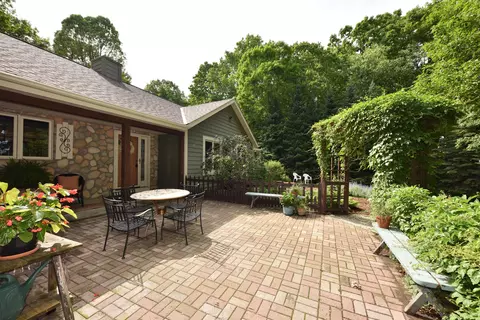 1245 State Highway 164, Hubertus, WI 53033