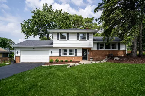 4761 N 108th, Wauwatosa, WI 53225