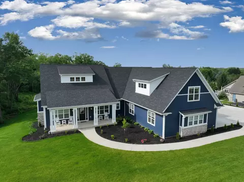 30815 Royal Hl, Burlington, WI 53105