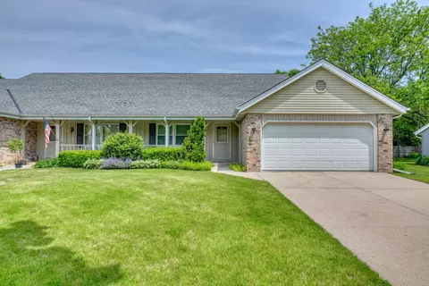 w72n1062 Hampton, Cedarburg, WI 53012