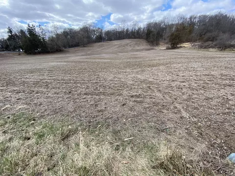 Lta Cedar, Summit, WI 53066