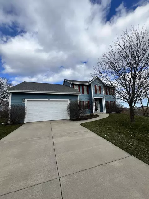 1922 Valley, Grafton, WI 53024
