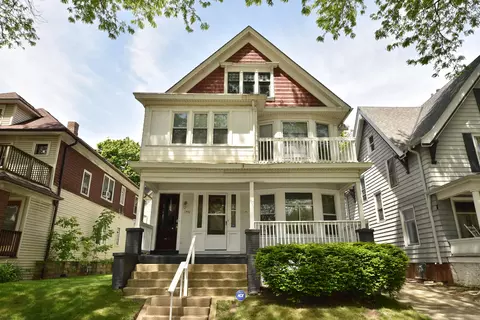 1806 E Webster #1808, Milwaukee, WI 53211