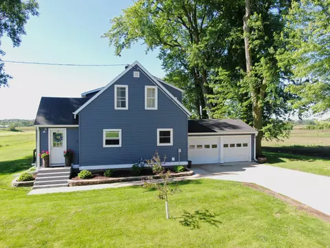 E7177 Airport, Viroqua, WI 54665