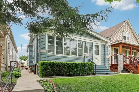 2965 S 6th, Milwaukee, WI 53215