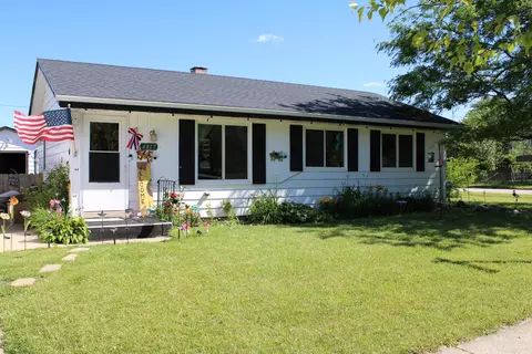 4817 Pershing, Kenosha, WI 53144