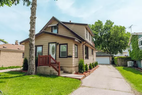 1330 S 92nd, West Allis, WI 53214