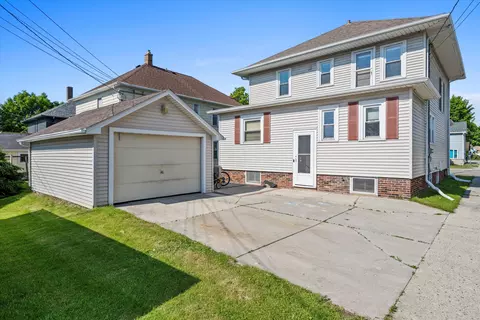 919 S 14th, Sheboygan, WI 53081